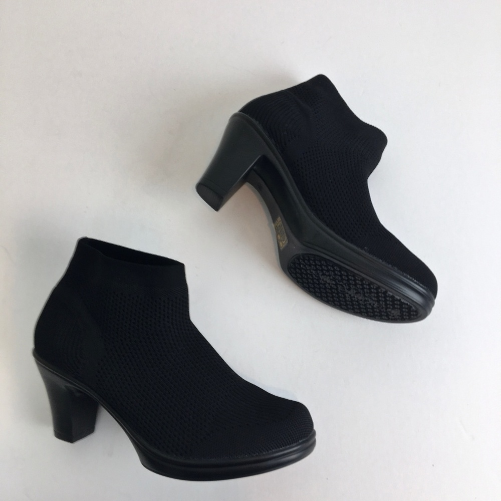 Bernie Mev. Doll Bootie black size 6 NEW women's - Picture 3 of 7
